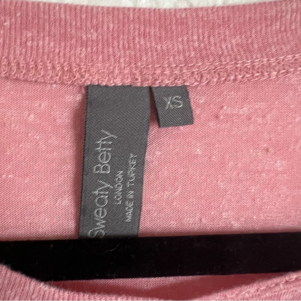 Sweaty Betty Xs Pink Cutout Long Sleeve Activewear Tee Thumb Hole View 3